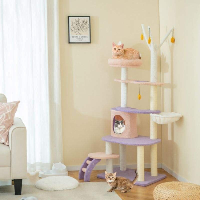 Nature-Themed Cat Tree with Artificial Leaves